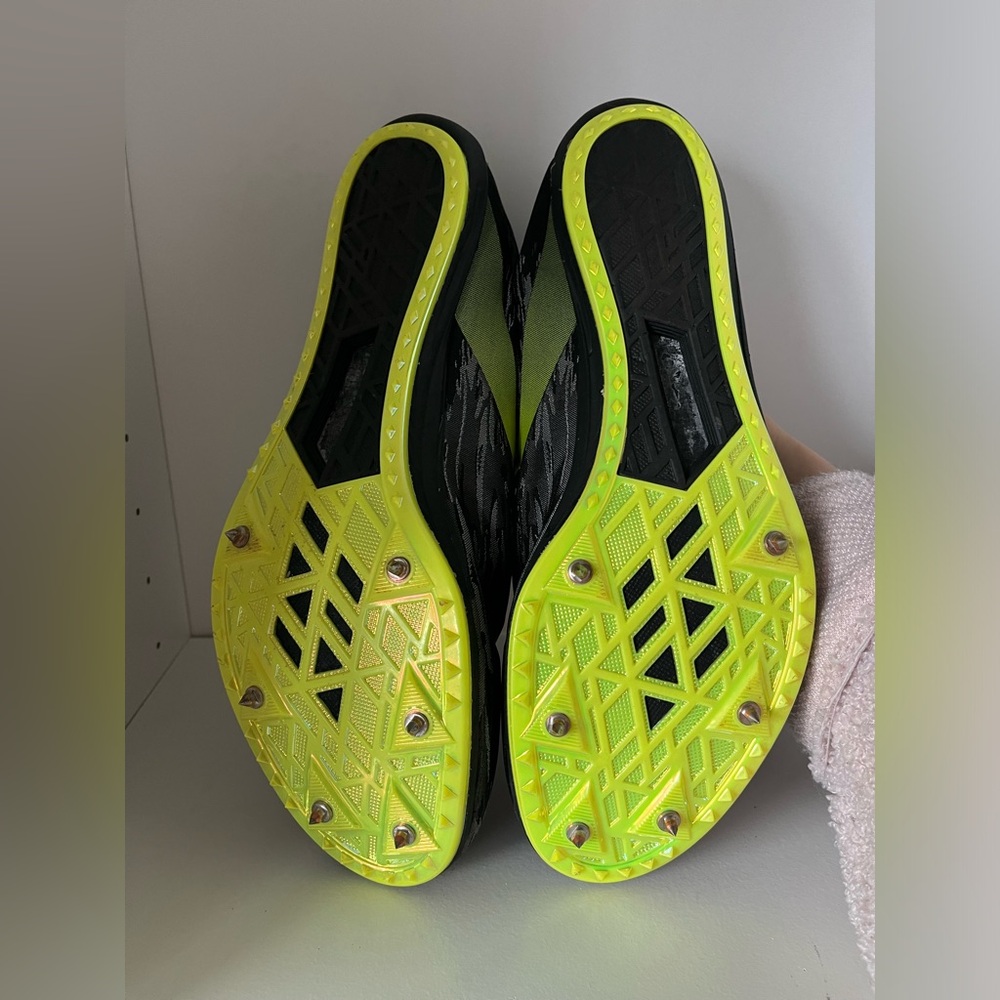 Brooks ELMN8 v5 unisex track spikes size 8 - Picture 3 of 10